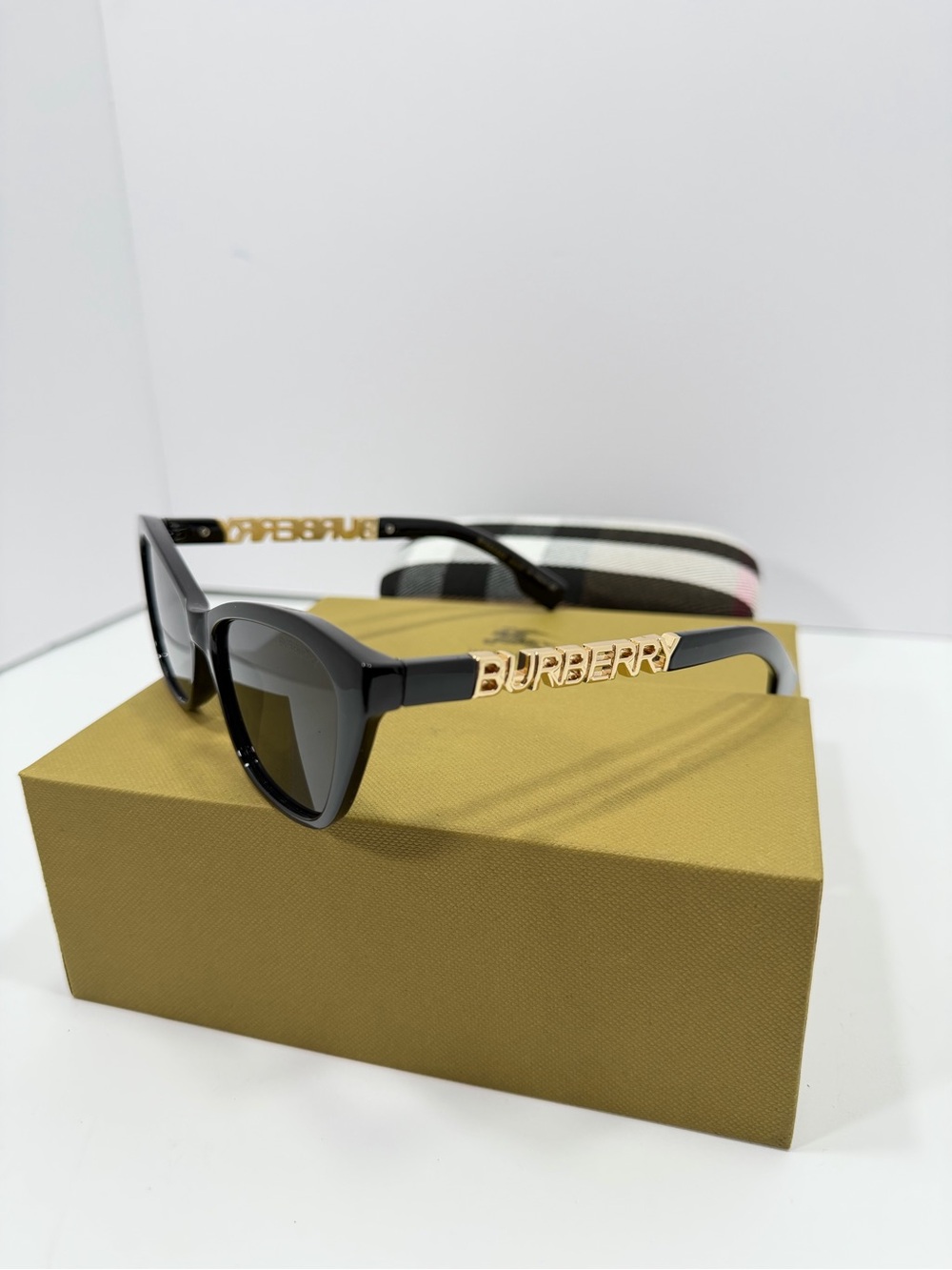 Burberry Black Cat Eye Sunglasses with Gold Logo Arms